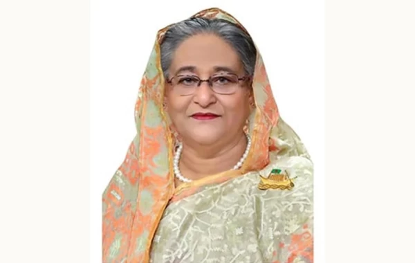মিরপুর-১০ মেট্রো স্টেশন পরিদর্শন করলেন প্রধানমন্ত্রী