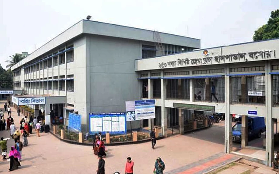 যশোর যাত্রীবাহী বাসের ভেতর থেকে রক্তাক্ত মরদেহ উদ্ধার