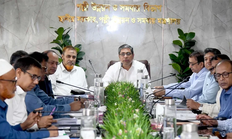 সরকারের ১৮০ দিনের অর্জন জনগণের সামনে বস্তুনিষ্ঠভাবে তুলে ধরতে হবে : স্থানীয় সরকার প্রতিমন্ত্রী