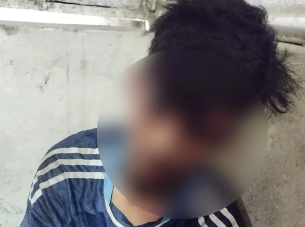 ট্রাফিক পুলিশের তৎপরতায় ছিনতাইকারী আটক, মোবাইল উদ্ধার