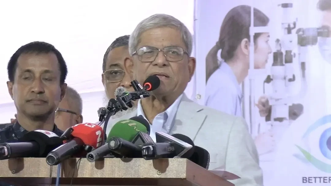 সরকারে আসছেন বলে কাউকে গরম দেখাবেন না