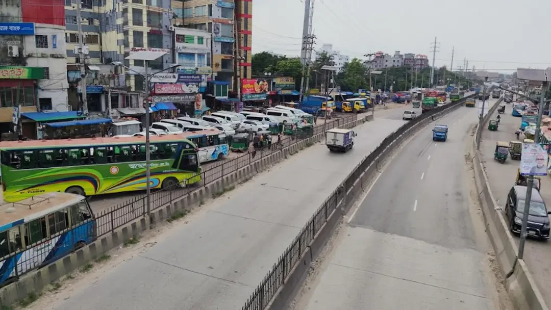 ঢাকা-চট্টগ্রাম মহাসড়কে ২ ঘণ্টা পর যান চলাচল স্বাভাবিক