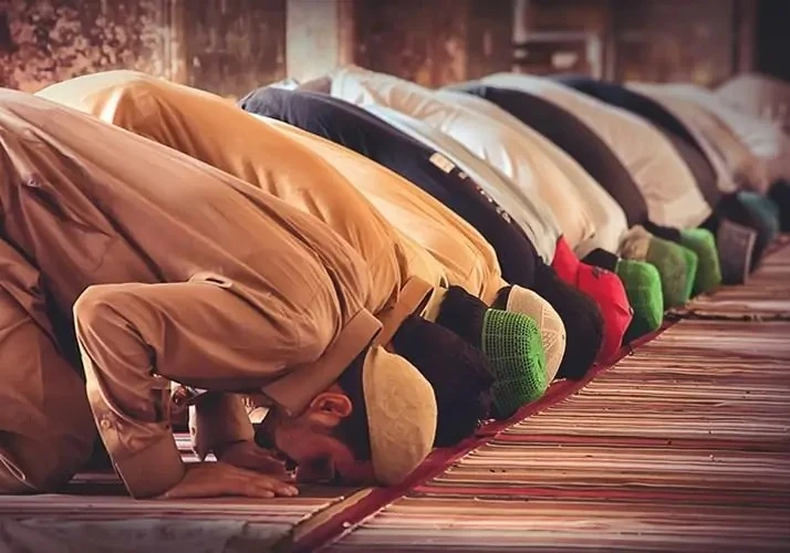 পাঁচ ওয়াক্ত নামাজের শুরু ও শেষ সময়, যা জানা জরুরি