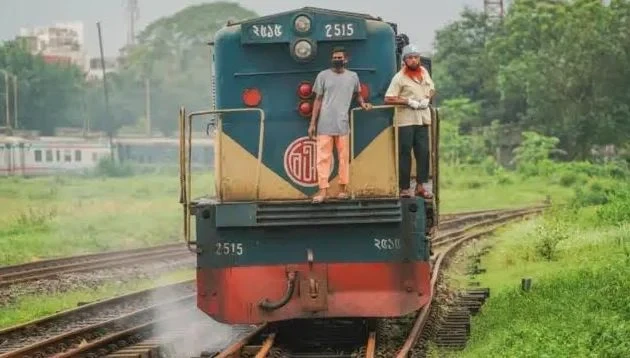 নীলফামারীতে ট্রেন দুর্ঘটনায় নিহত ব্যক্তির পরিচয় মিলেছে