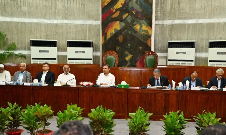 সৌর বিদ্যুতের যন্ত্রপাতি আমদানিতে ৬ মাস কর ছাড়