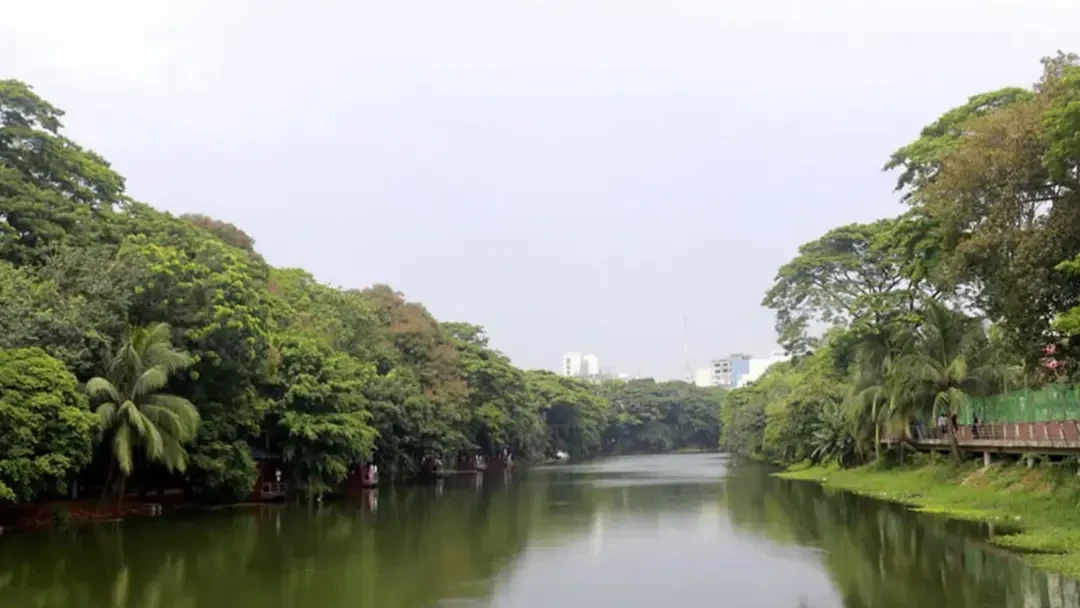ধানমন্ডি লেকের পরিবেশ পুনরুদ্ধারে ৭৫ কোটি টাকার পরিকল্পনা