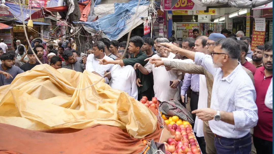 ফুটপাতে কোনো অবৈধ স্থাপনা থাকতে পারবে না : ডিএনসিসি প্রশাসক